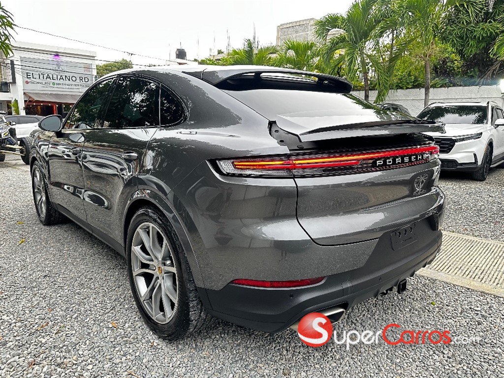 2024 Porsche Cayenne Coupe — foto 4 / 9