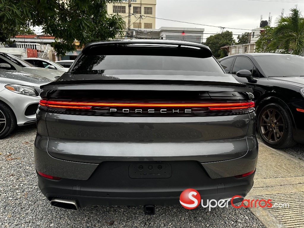 2024 Porsche Cayenne Coupe — foto 5 / 9