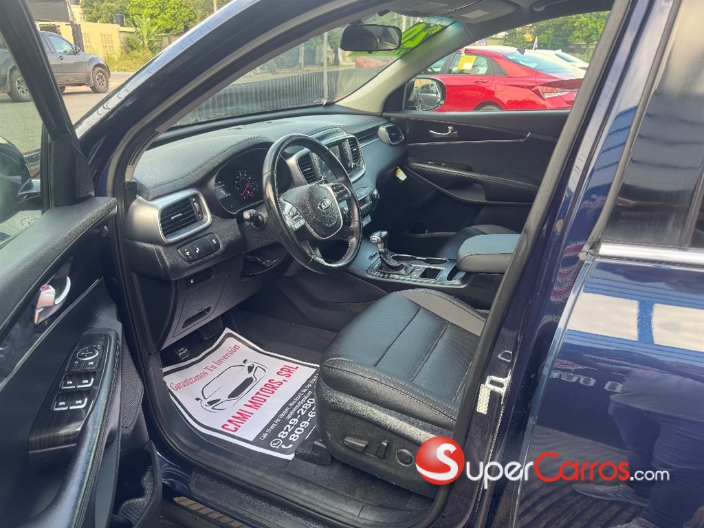2020 Kia Sorento S — foto 7 / 12