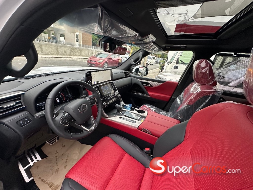 2027 Lexus LX 700 H F SPORT — foto 7 / 9