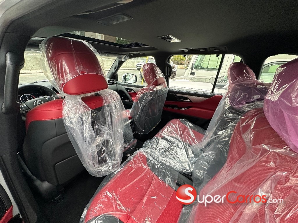 2027 Lexus LX 700 H F SPORT — foto 8 / 9