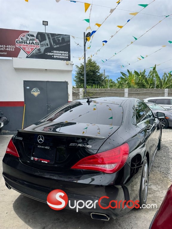 2016 Mercedes-Benz Clase CLA 200 AMG — foto 4 / 12