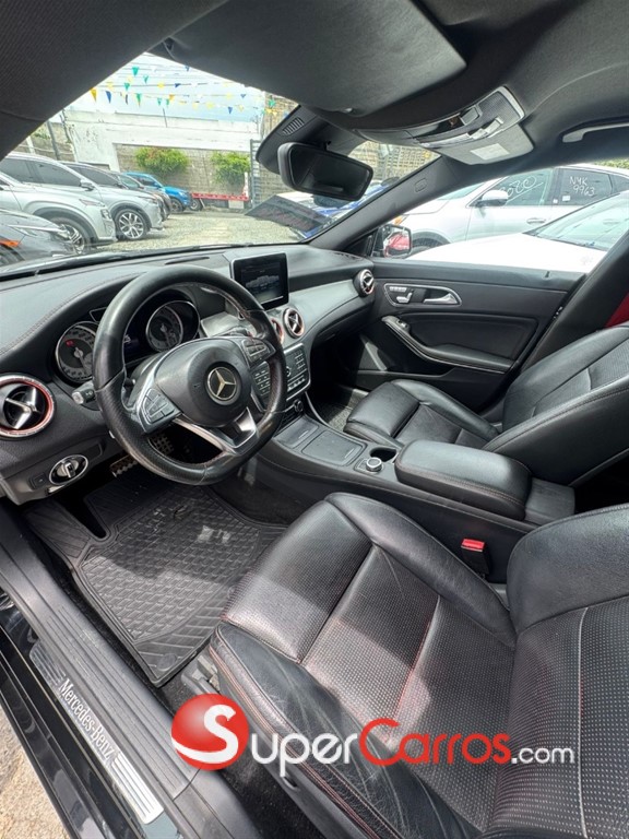 2016 Mercedes-Benz Clase CLA 200 AMG — foto 8 / 12