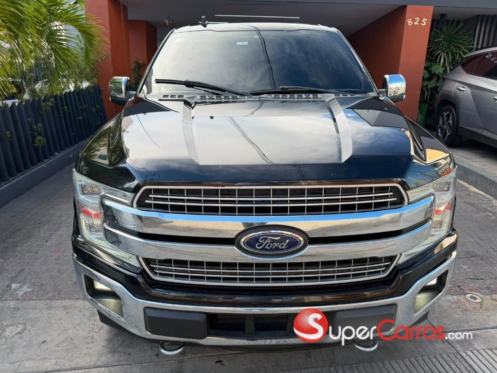 2018 Ford F 150 Lariat — foto 2 / 10