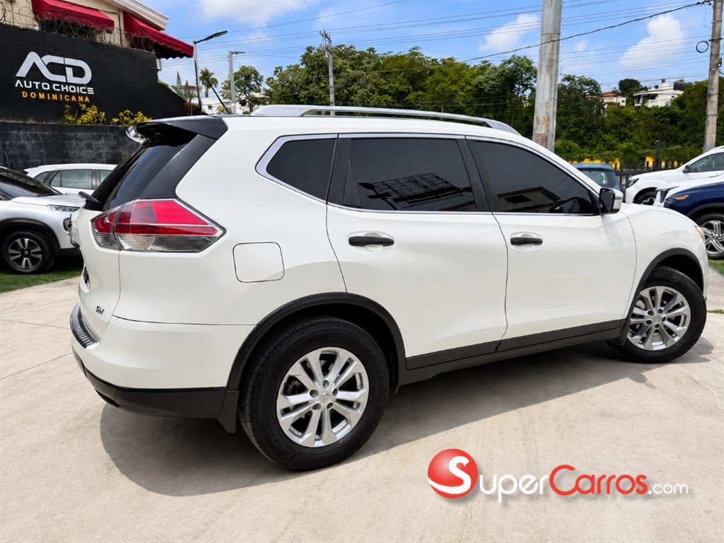 2016 Nissan Rogue SV — foto 3 / 12