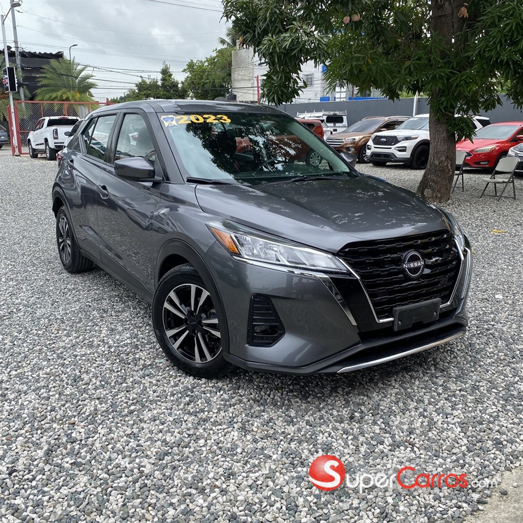 2023 Nissan Kicks — foto 1 / 12