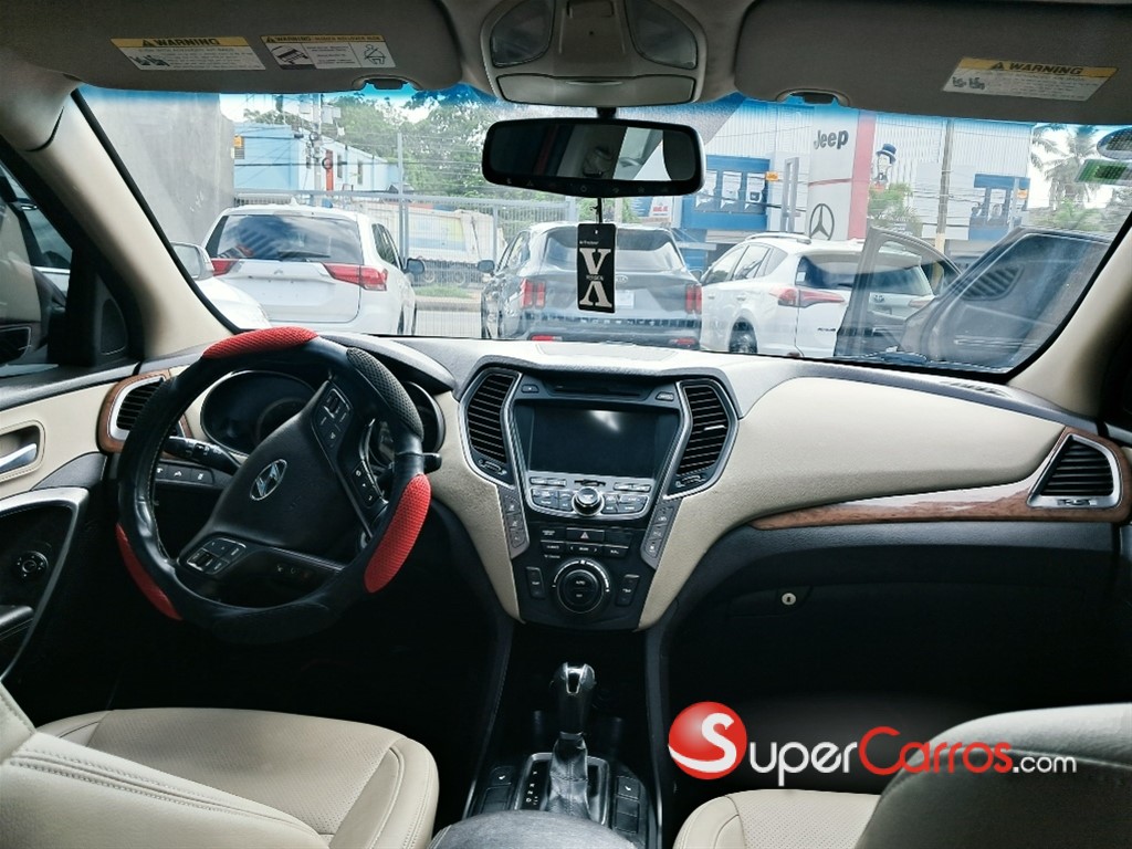 2013 Hyundai Santa Fe — foto 12 / 12