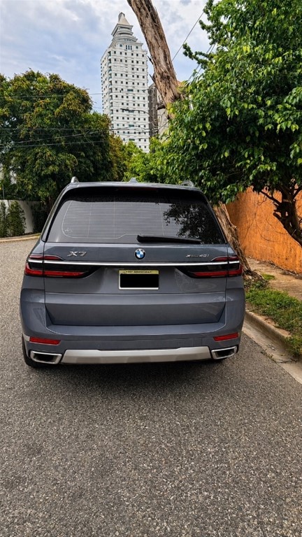 2024 BMW X 7 XDRIVE 40i — foto 5 / 8