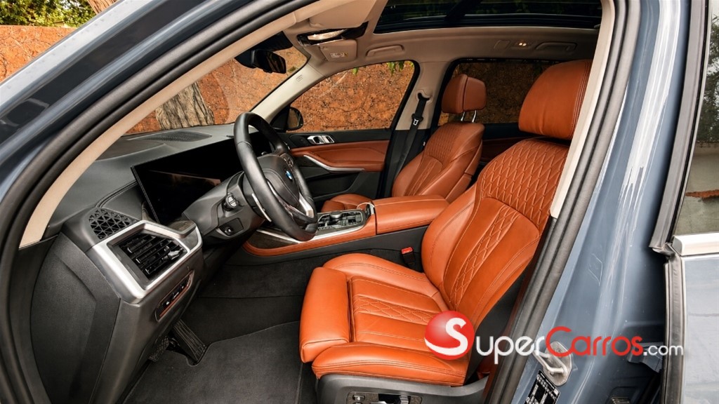 2024 BMW X 7 XDRIVE 40i — foto 6 / 8