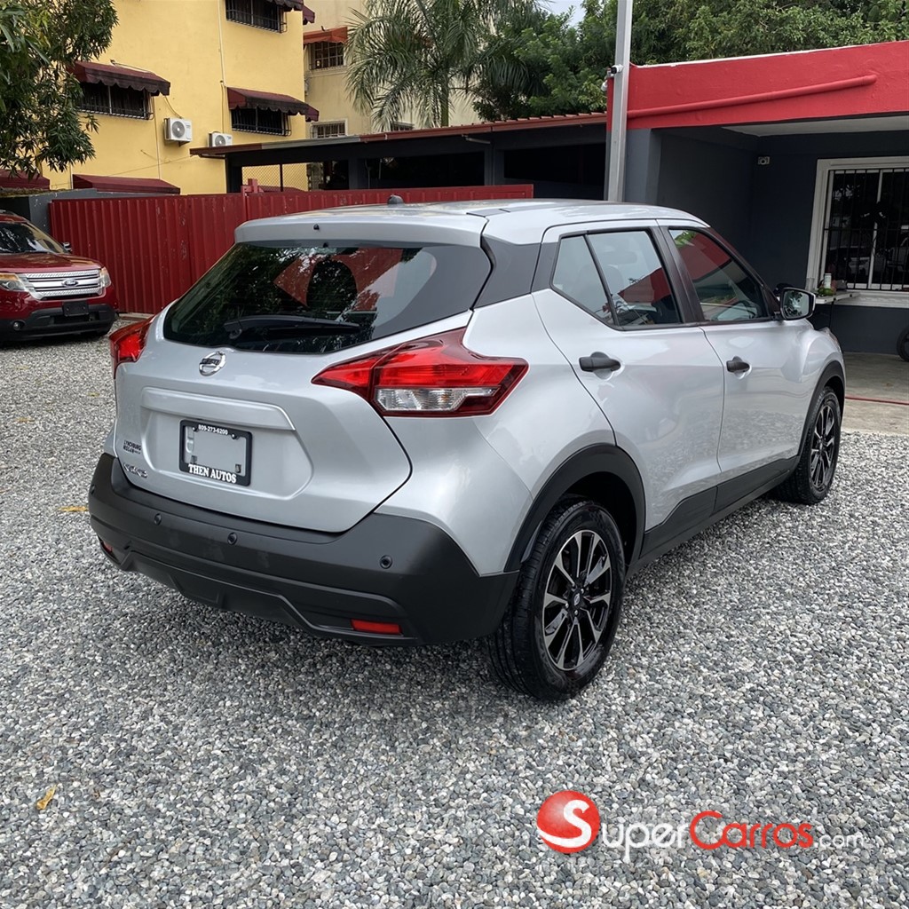2020 Nissan Kicks S — foto 6 / 12