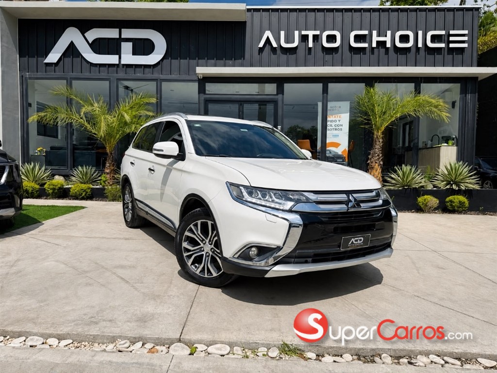 2017 Mitsubishi Motors Outlander — foto 1 / 12