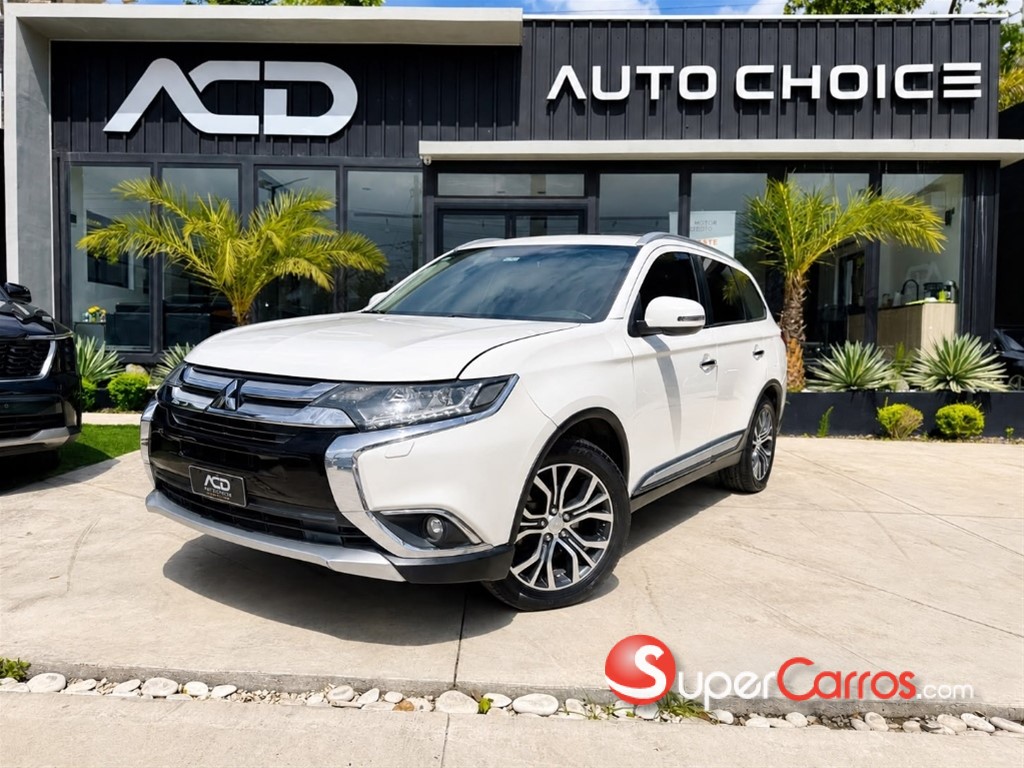 2017 Mitsubishi Motors Outlander — foto 2 / 12