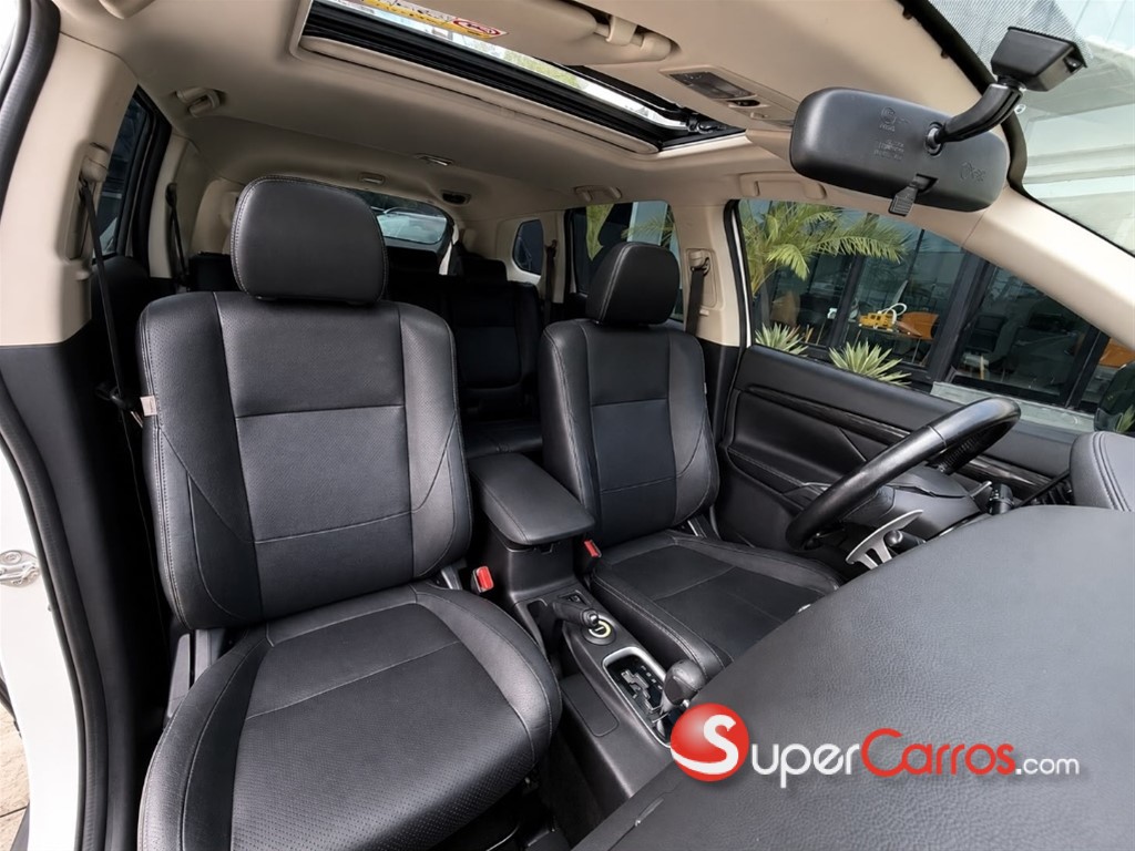 2017 Mitsubishi Motors Outlander — foto 12 / 12