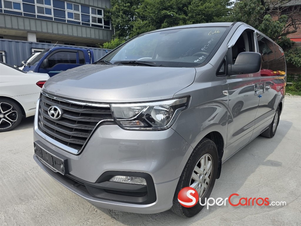 2021 Hyundai Grand Starex