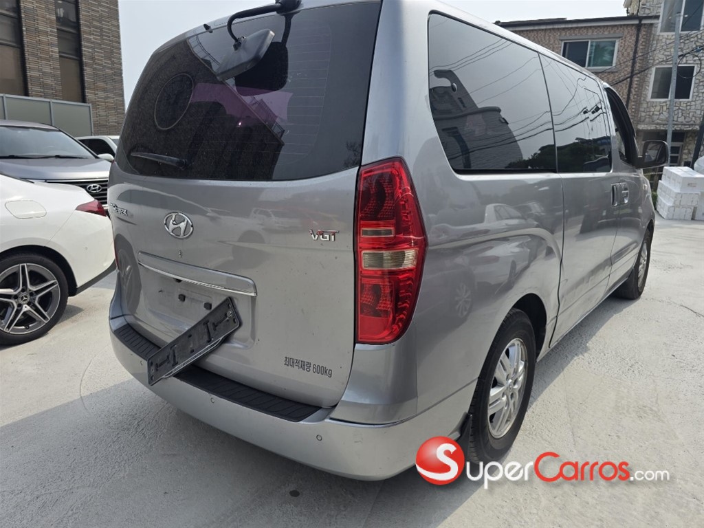 2021 Hyundai Grand Starex — foto 6 / 11