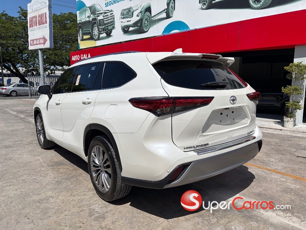 2021 Toyota Highlander Limited Platinum — foto 4 / 12
