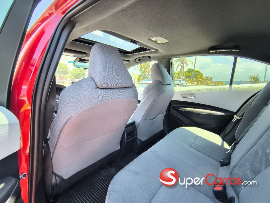 2020 Toyota Corolla SE — foto 7 / 10