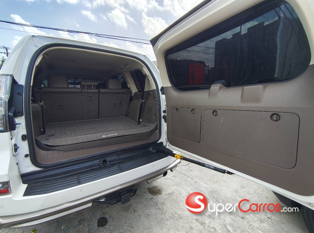 2017 Lexus GX 460 — foto 10 / 11