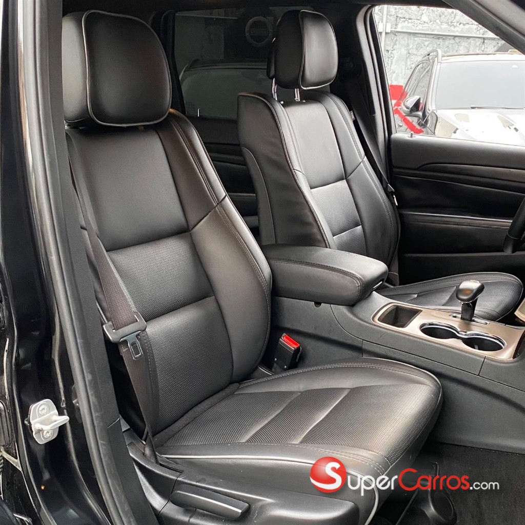 2014 Jeep Grand Cherokee Laredo 4x4 — foto 7 / 12