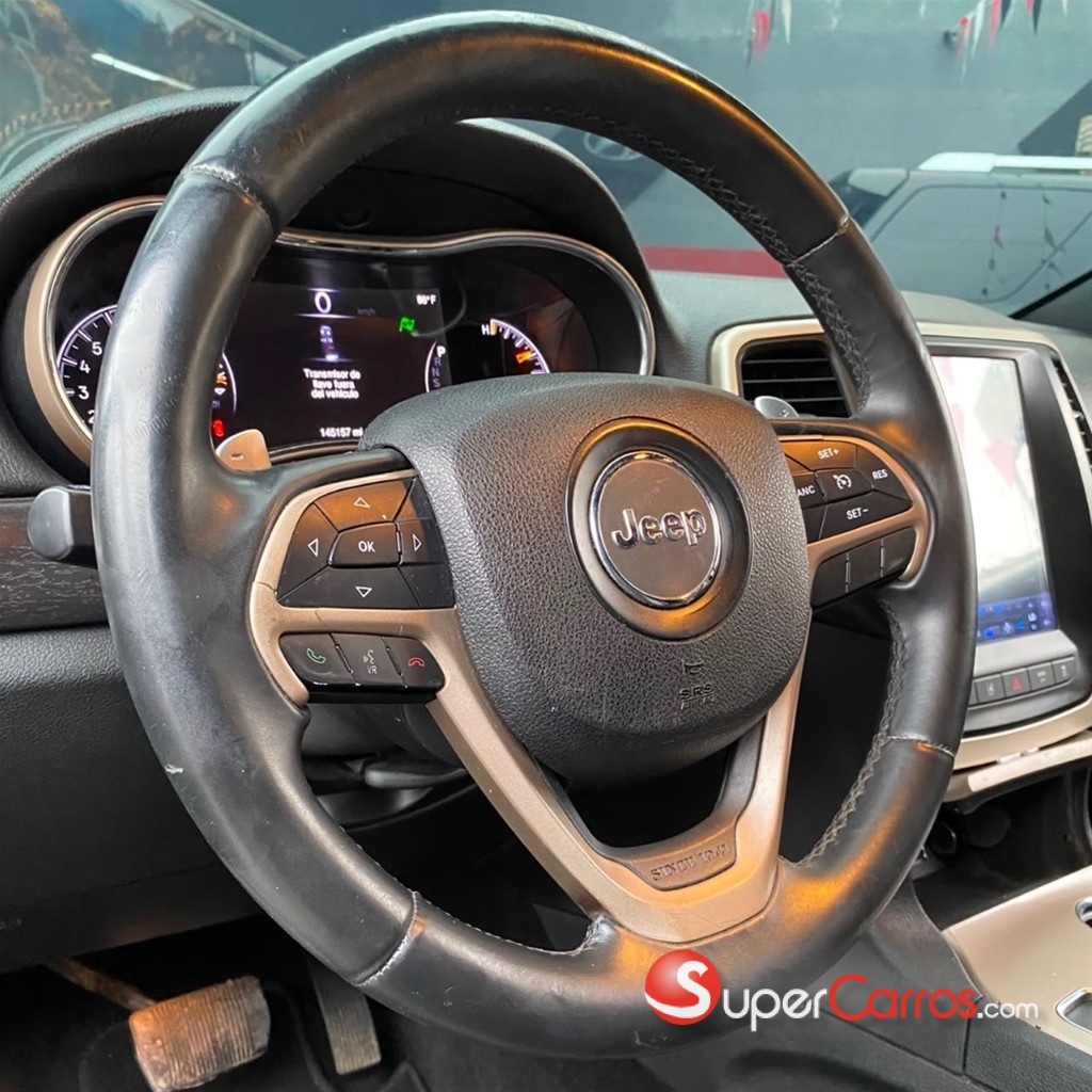 2014 Jeep Grand Cherokee Laredo 4x4 — foto 9 / 12