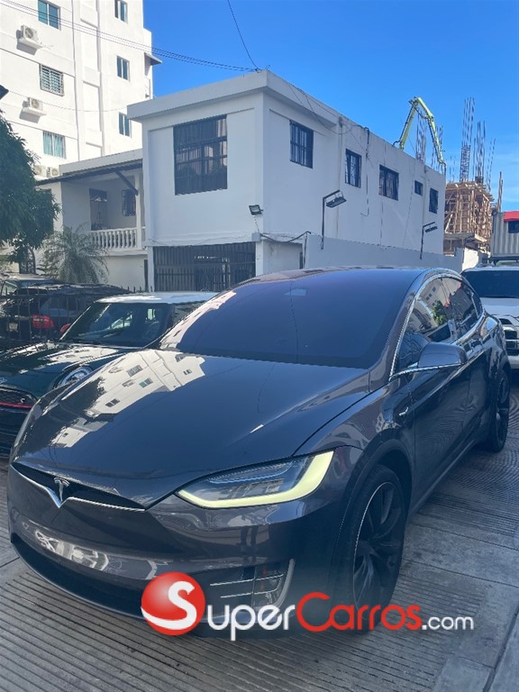 2020 Tesla Model X Long Range — foto 3 / 8