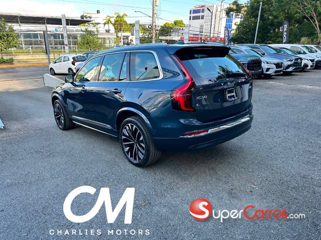 2026 Volvo XC90 Plus T8 — foto 4 / 9