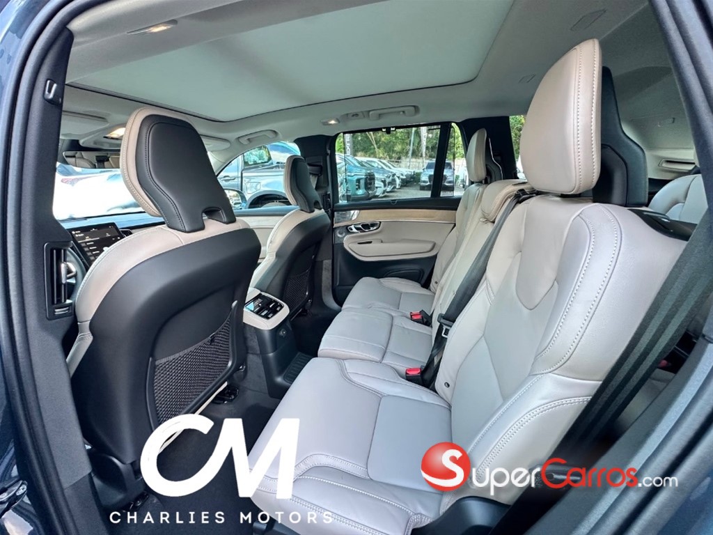 2026 Volvo XC90 Plus T8 — foto 6 / 9