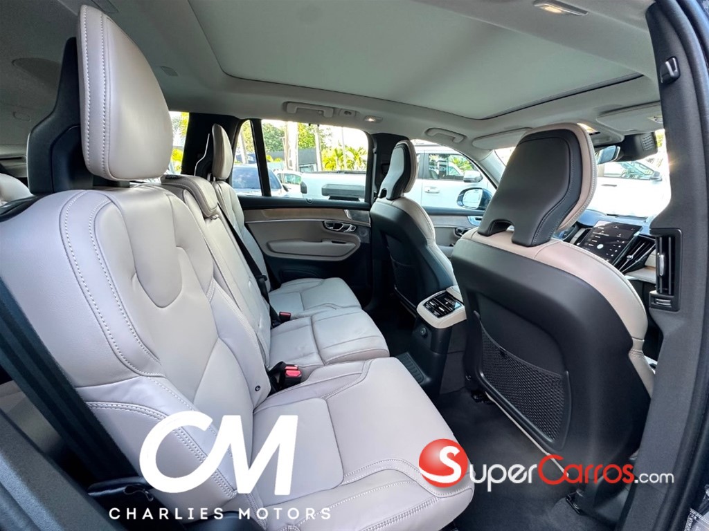 2026 Volvo XC90 Plus T8 — foto 8 / 9