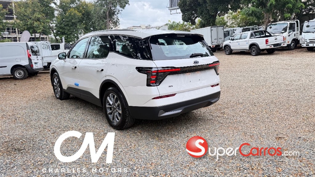 2026 Ford EDGE TREND HYBRID — foto 4 / 12