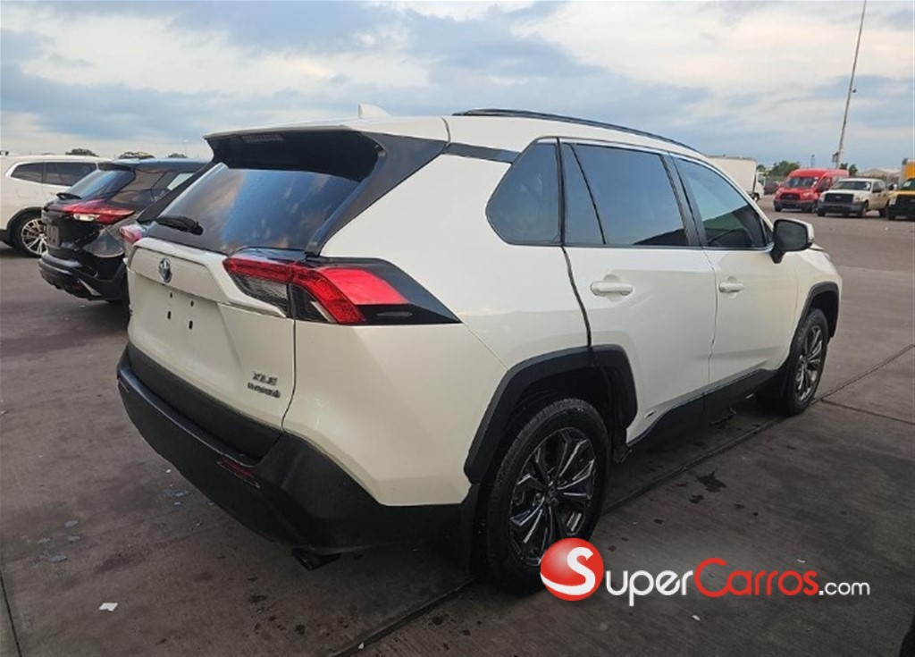 2022 Toyota RAV4 XLE Hybrid — foto 8 / 8