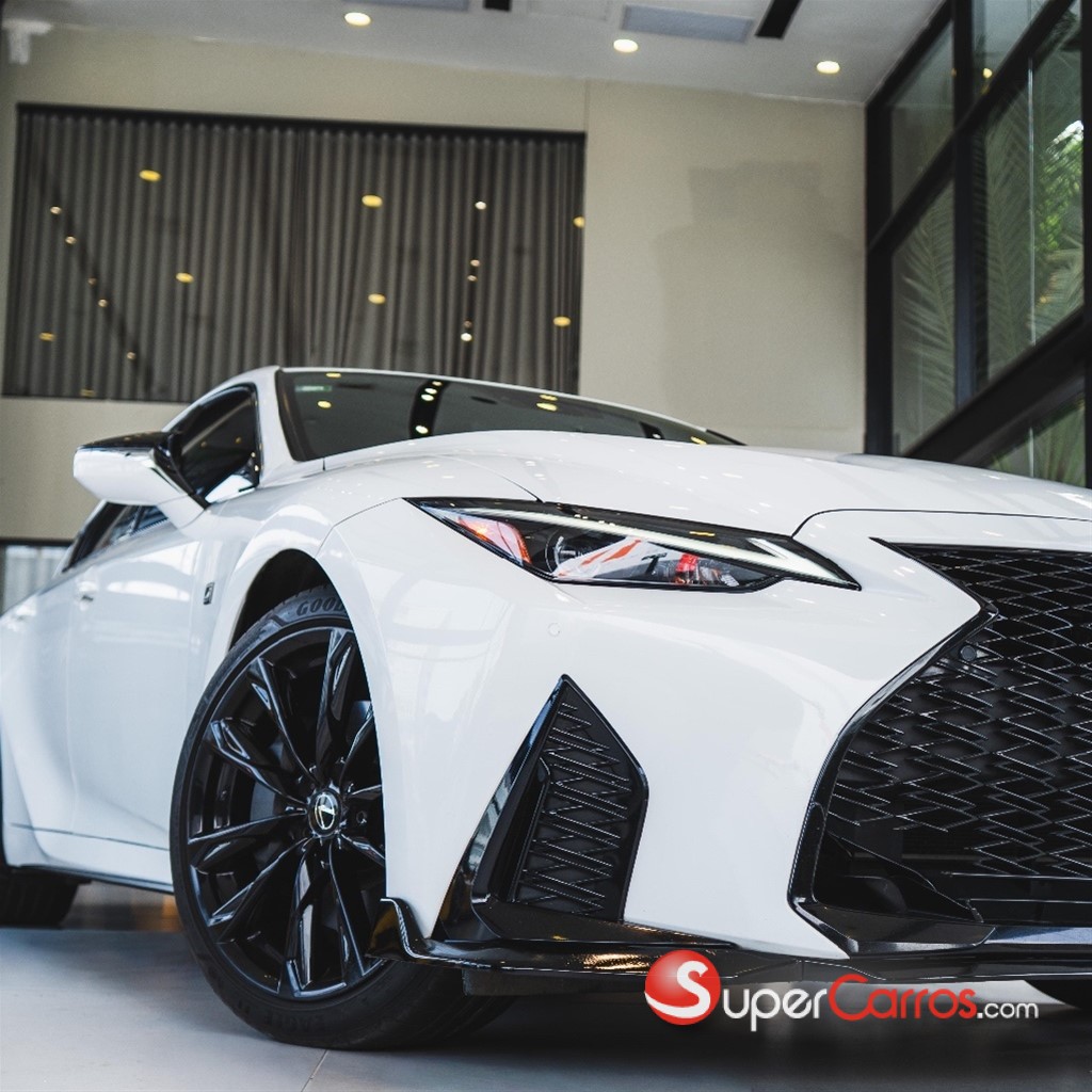 2023 Lexus IS 350 F Sport — foto 4 / 12