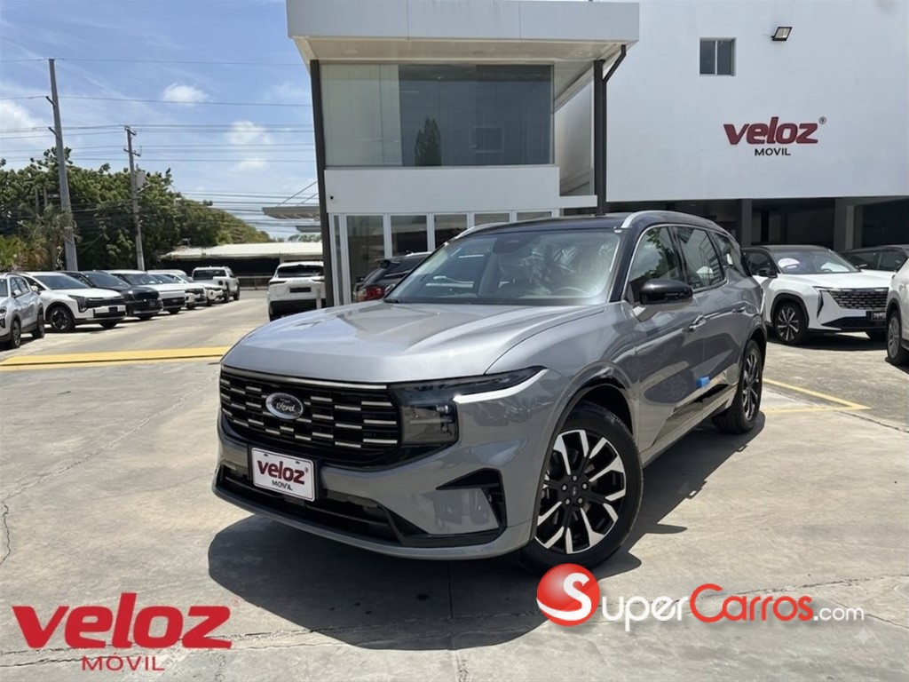 2026 Ford EDGE Titanium