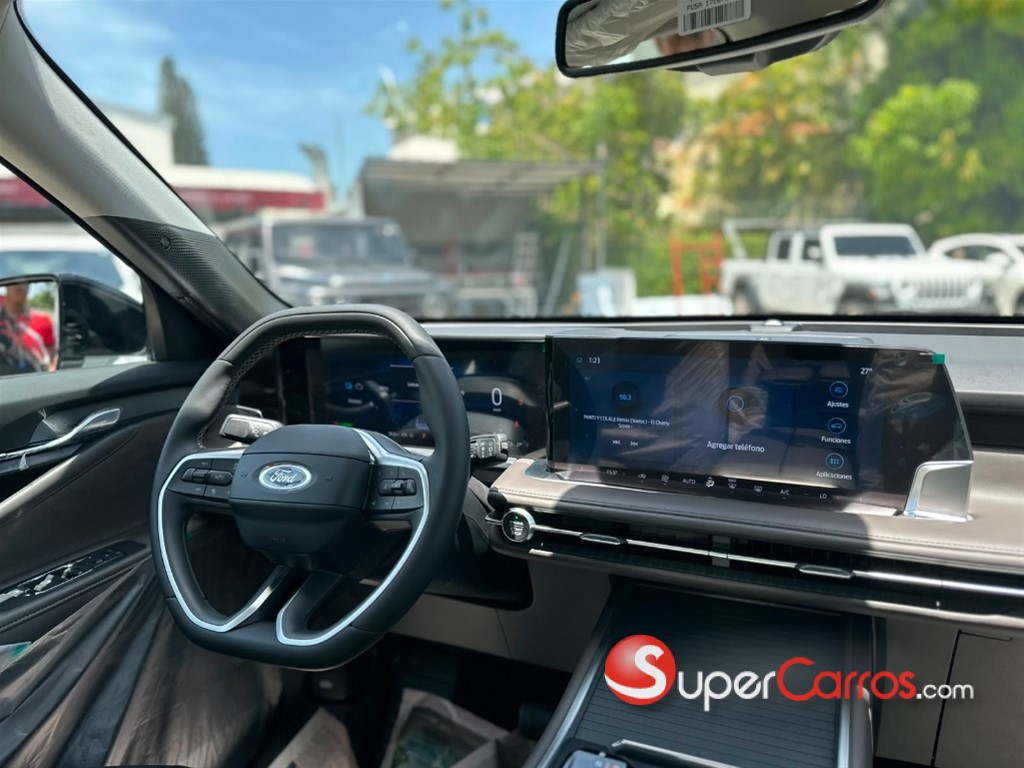 2026 Ford EDGE Titanium — foto 7 / 11
