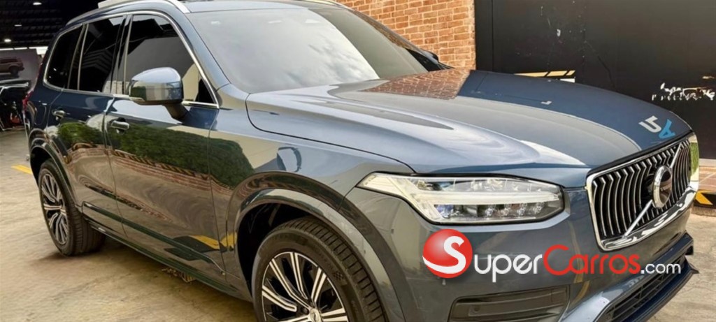 2023 Volvo XC90 B6 Plus — foto 2 / 9