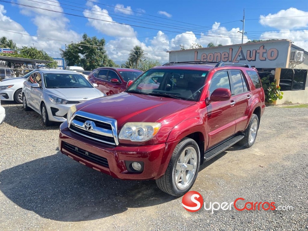 2007 Toyota 4 Runner SR5 — foto 1 / 9