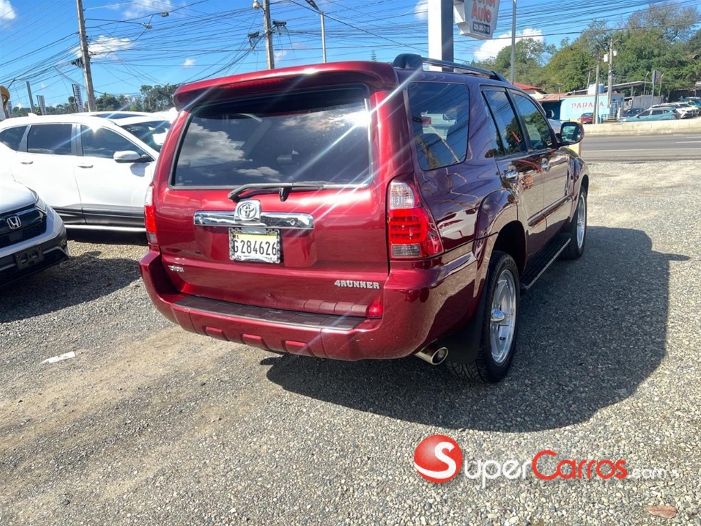 2007 Toyota 4 Runner SR5 — foto 4 / 9