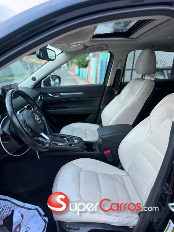 2021 Mazda CX-5 GRAND TOURING AWD — foto 8 / 9