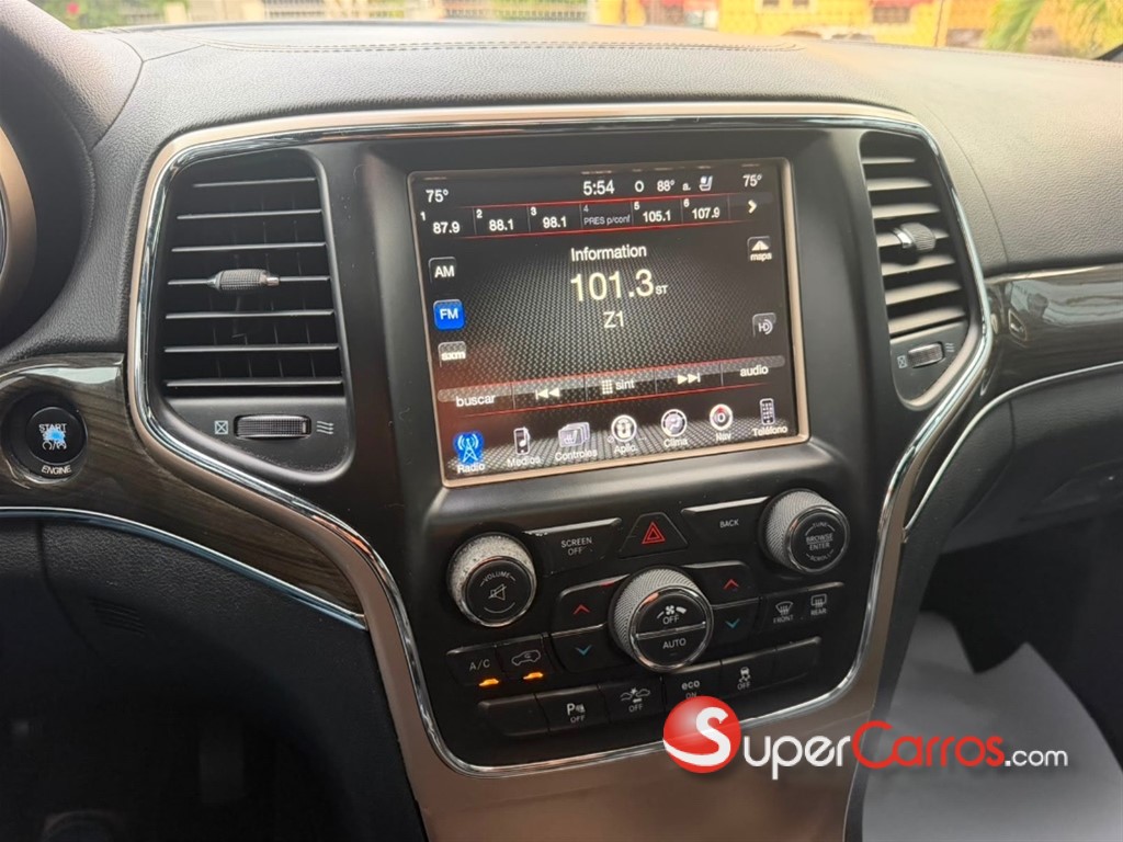 2015 Jeep Cherokee Overland — foto 10 / 11