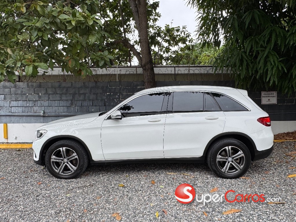 2016 Mercedes-Benz Clase GLC 250 4MATIC — foto 11 / 12
