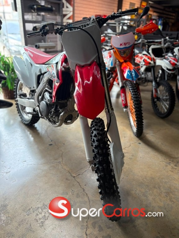 2017 Honda CRF 250CC — foto 2 / 3