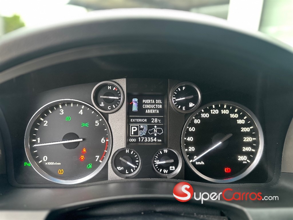 2015 Lexus LX 570 — foto 12 / 12