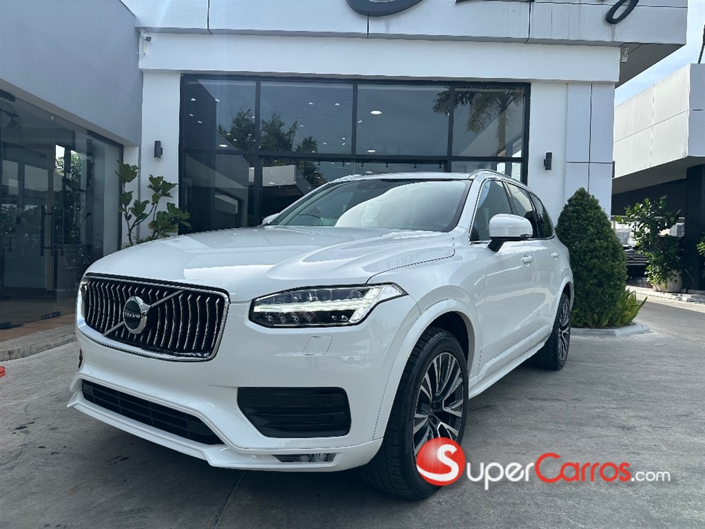 2021 Volvo XC90 Momentum D5 — foto 1 / 11