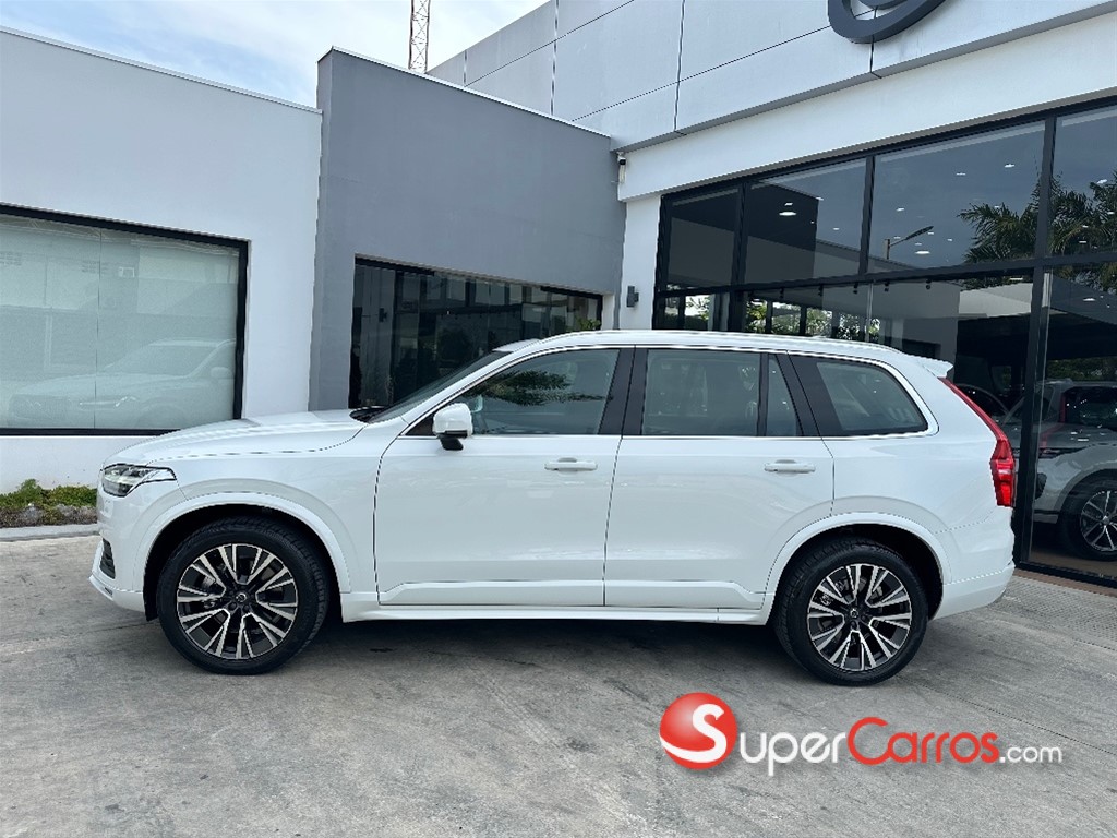 2021 Volvo XC90 Momentum D5 — foto 2 / 11