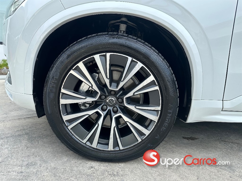 2021 Volvo XC90 Momentum D5 — foto 3 / 11