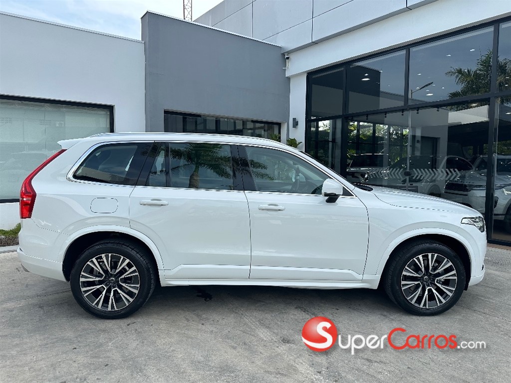 2021 Volvo XC90 Momentum D5 — foto 11 / 11