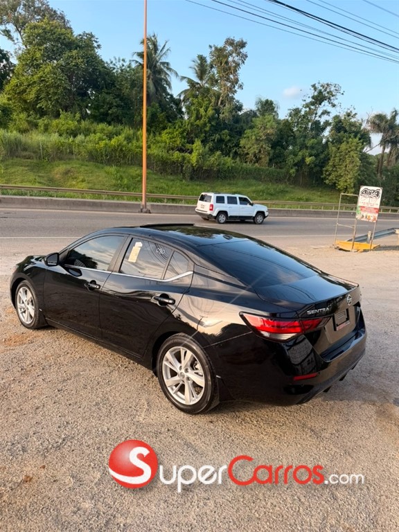 2022 Nissan Sentra — foto 2 / 12
