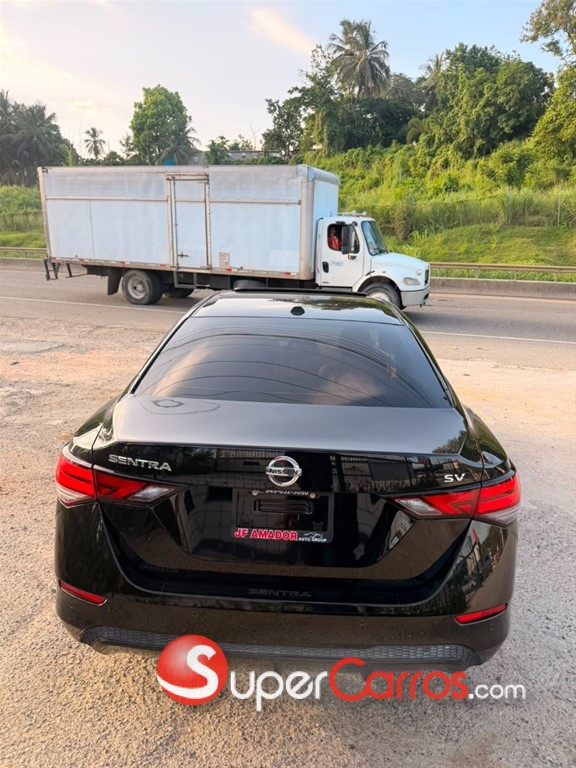 2022 Nissan Sentra — foto 6 / 12