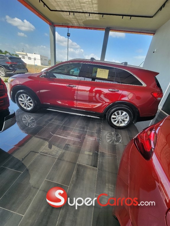 2017 Kia Sorento LX — foto 7 / 12