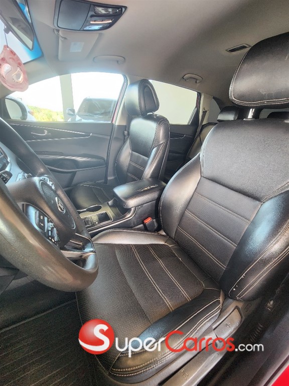 2017 Kia Sorento LX — foto 10 / 12