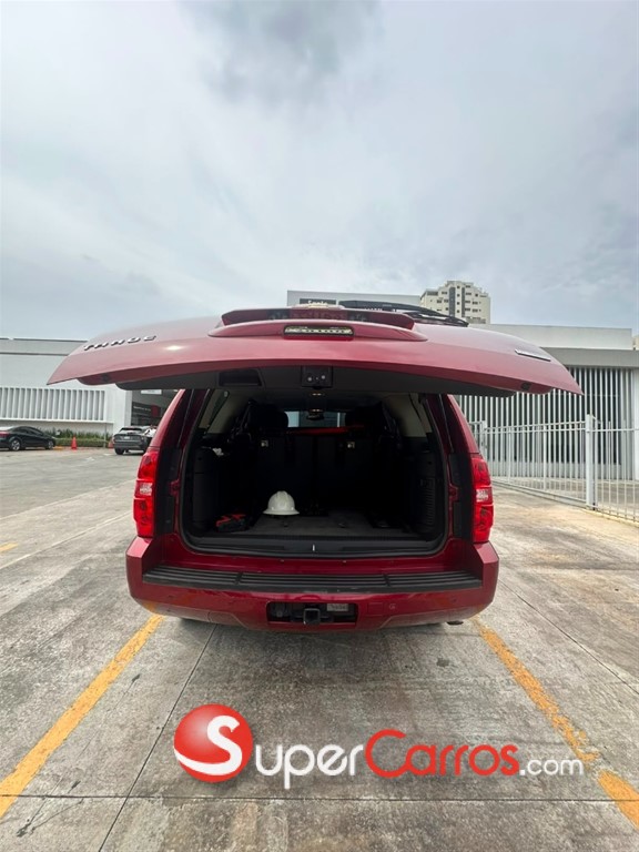 2011 Chevrolet Tahoe LT — foto 3 / 9